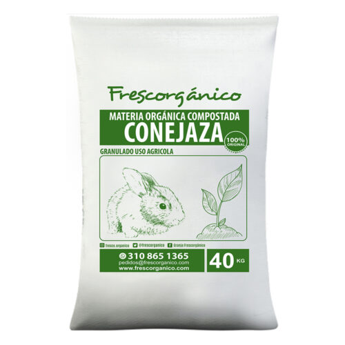 Abono conejaza orgánico, estiércol de conejo rico en nutrientes para mejorar la fertilidad del suelo y potenciar cultivos, de Frescorgánico en Colombia.